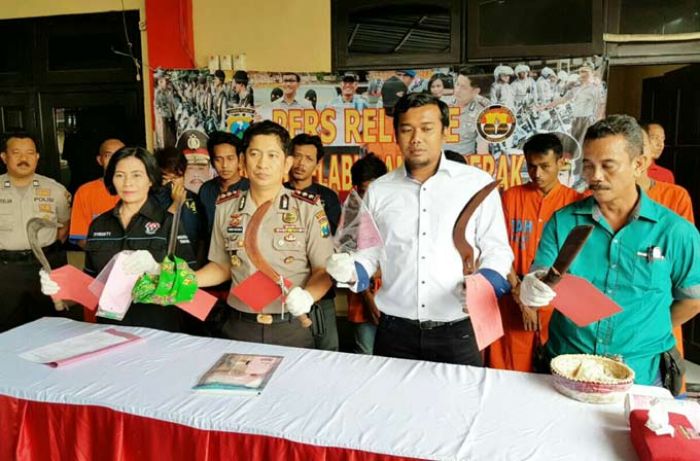 Operasi Cipkon, Polres Tanjung Perak Surabaya Amankan 8 Pelaku Kejahatan Bersenjata Tajam Operasi Cipkon, Polres Tanjung Perak Surabaya Amankan 8 Pelaku Kejahatan Bersenjata Tajam