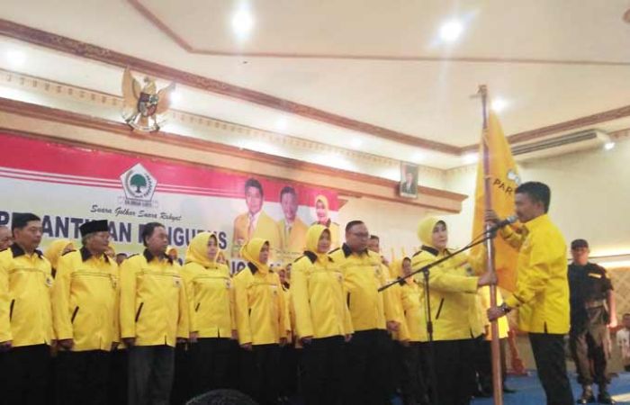 Ketua Golkar Jatim Lantik Istrinya jadi Pimpinan DPD Jombang Ketua Golkar Jatim Lantik Istrinya jadi Pimpinan DPD Jombang