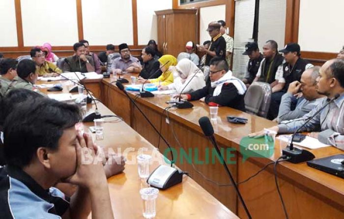 Manajemen PT. Smelting Dipanggil Senin Depan, Dewan Pastikan Libatkan Bupati Manajemen PT. Smelting Dipanggil Senin Depan, Dewan Pastikan Libatkan Bupati