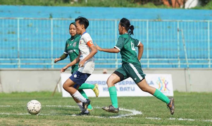 Imbangi Banyuwangi 1-1, Tim Sepak Bola Putri Kota Batu Lolos ke Semifinal Porprov IX Jatim 2025 Imbangi Banyuwangi 1-1, Tim Sepak Bola Putri Kota Batu Lolos ke Semifinal Porprov IX Jatim 2025