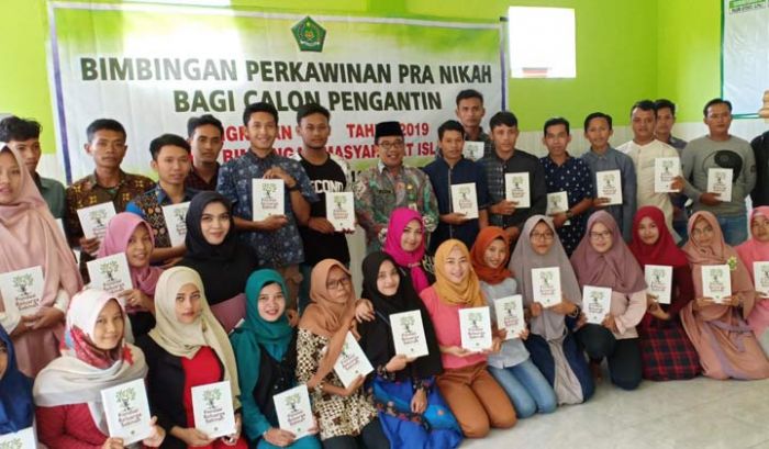 Kurangi Angka Perceraian, Puluhan Calon Pengantin di Tuban Dapat Bimbingan Kurangi Angka Perceraian, Puluhan Calon Pengantin di Tuban Dapat Bimbingan