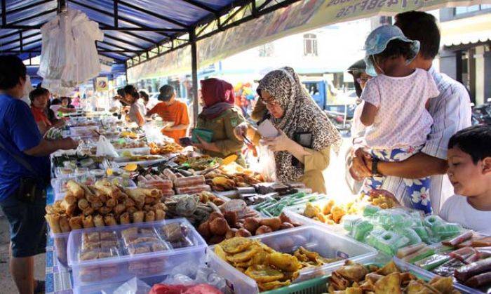 Omzet Pedagang Takjil di Blitar Merosot Pasca Ramai-ramai Isu Boraks