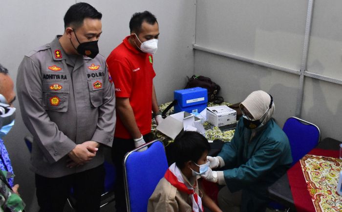 Puluhan Anak Yatim Korban Covid-19 Jadi Anak Asuh Anggota Satlantas Polres Blitar Puluhan Anak Yatim Korban Covid-19 Jadi Anak Asuh Anggota Satlantas Polres Blitar