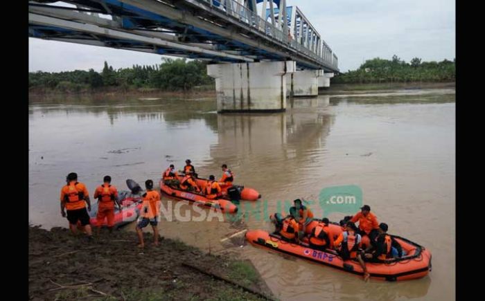Pencarian Korban Jatuh dari Jembatan Dengok Akibat Selfie Diperpanjang Hingga 15 Km