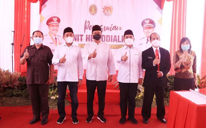 Resmikan Unit Hemodialisis, Gus Ipul Apresiasi Kerja Keras RSUD dr. R. Soedarsono Kota Pasuruan Resmikan Unit Hemodialisis, Gus Ipul Apresiasi Kerja Keras RSUD dr. R. Soedarsono Kota Pasuruan