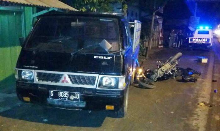 Tabrak Pick Up Parkir, Pengendara Motor di Tuban Tewas