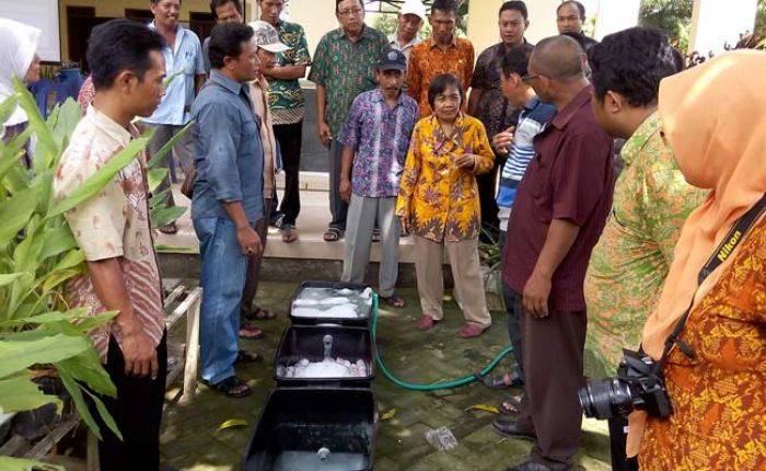 Warga Desa Gandingwatu dan Domas Diajari Kelola Limbah Tahu Warga Desa Gandingwatu dan Domas Diajari Kelola Limbah Tahu