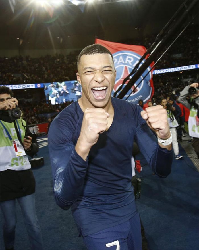 Hasil Ligue 1 PSG vs Strasbourg: Neymar Kartu Merah, PSG Menang Dramatis Hasil Ligue 1 PSG vs Strasbourg: Neymar Kartu Merah, PSG Menang Dramatis