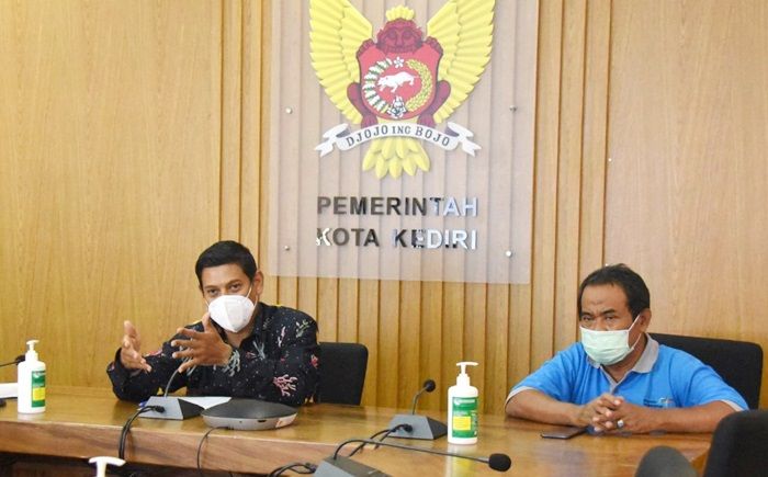 Wali Kota Kediri Ajak Warganya Ikuti Doa Kebangsaan Secara Virtual Jumat Malam Ini Wali Kota Kediri Ajak Warganya Ikuti Doa Kebangsaan Secara Virtual Jumat Malam Ini