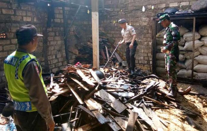 Tungku tak Dimatikan Saat Mudik, Dapur Rumah di Plumpang Terbakar Tungku tak Dimatikan Saat Mudik, Dapur Rumah di Plumpang Terbakar