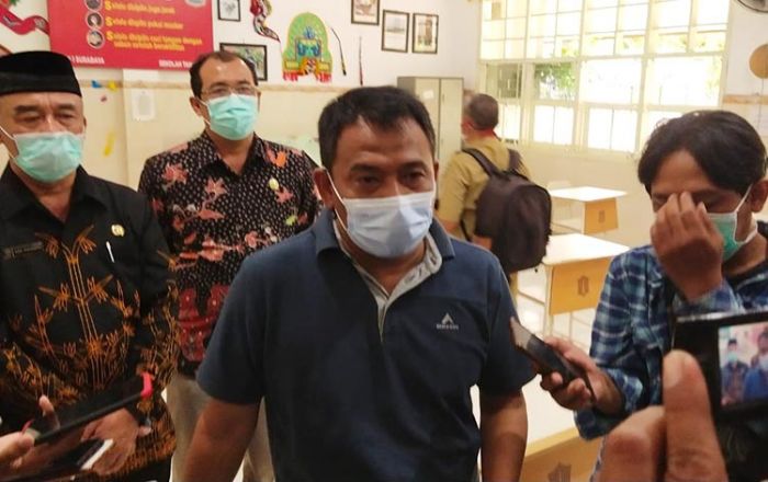 Pemkot Surabaya Siap Terbitkan 1.000 Buku Karya Guru Tepat di Hari Guru Nasional Pemkot Surabaya Siap Terbitkan 1.000 Buku Karya Guru Tepat di Hari Guru Nasional