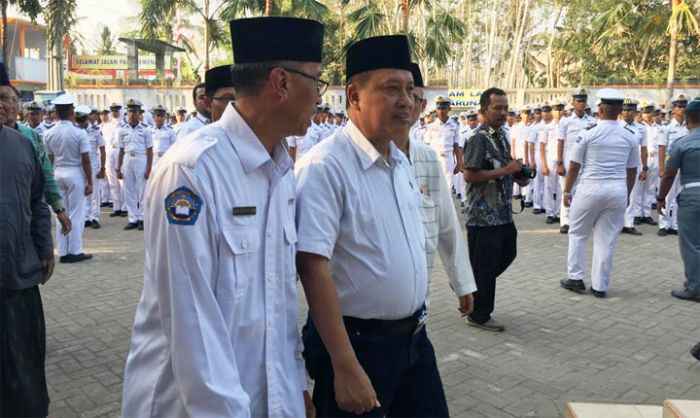 Soal Musibah yang Dialami Wiranto, Menristekdikti Ingatkan Jangan Cari Musuh Soal Musibah yang Dialami Wiranto, Menristekdikti Ingatkan Jangan Cari Musuh