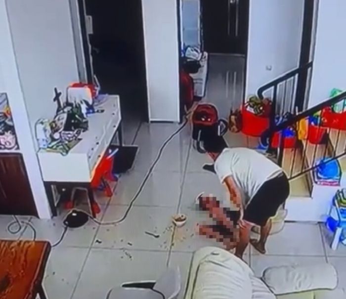 Suami KDRT ke Anak, Seorang Ibu Warga Graha Family Lapor ke Polrestabes Surabaya Suami KDRT ke Anak, Seorang Ibu Warga Graha Family Lapor ke Polrestabes Surabaya