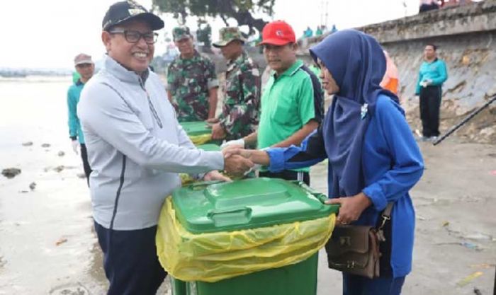 Kesadaran Masyarakat Tuban akan Kebersihan Lingkungan Dinilai Kurang