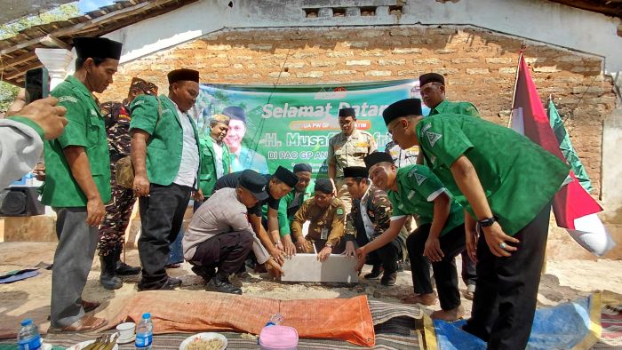 Apresiasi Bedah Rumah di Sumenep, Ketua Ansor Jatim Ajak Pemuda Semangat Bergerak Berdampak