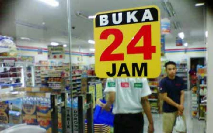 Dewan: Pemkot Harus Tertibkan Minimarket yang Buka 24 Jam