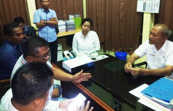 Puluhan Rekanan di Trenggalek Pertanyakan Keaslian SKT Pemenang Lelang Proyek Irigasi di Tasikmadu Puluhan Rekanan di Trenggalek Pertanyakan Keaslian SKT Pemenang Lelang Proyek Irigasi di Tasikmadu