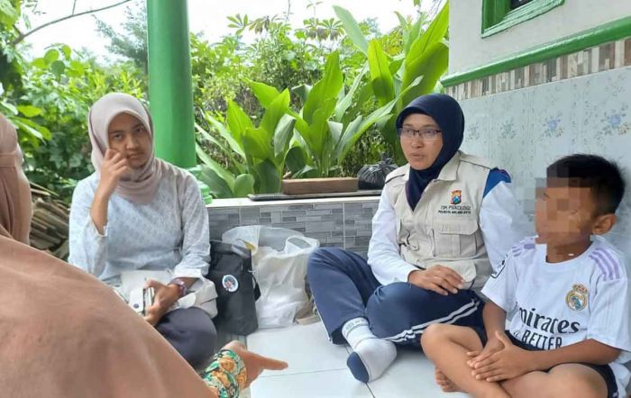 Polresta Malang Kota Lakukan Pendampingan Psikologi untuk Bocah Berusia 7 Tahun Polresta Malang Kota Lakukan Pendampingan Psikologi untuk Bocah Berusia 7 Tahun