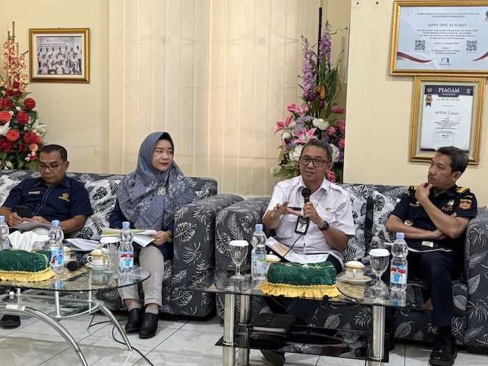 KPPN Tuban Ungkap Dana Desa dan DAK Fisik Terserap 0 Persen hingga April 2025, Apa Sebabnya? KPPN Tuban Ungkap Dana Desa dan DAK Fisik Terserap 0 Persen hingga April 2025, Apa Sebabnya?