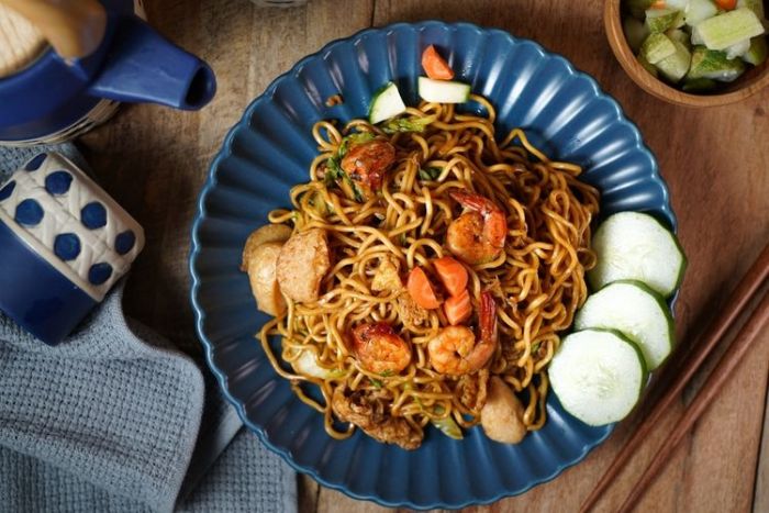 Resep Bakmi Goreng Gurih dan Lezat, Ide Menu Makan Praktis Resep Bakmi Goreng Gurih dan Lezat, Ide Menu Makan Praktis