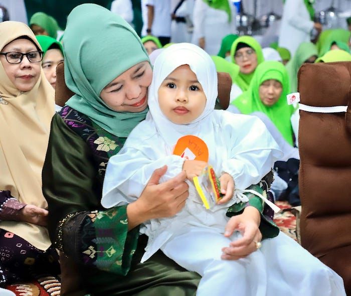 Hadiri Penutupan Pesantren Ramadan Balita, Gubernur Khofifah: Jaga Kesalihan Sosial dan 3 Ukhuwah Hadiri Penutupan Pesantren Ramadan Balita, Gubernur Khofifah: Jaga Kesalihan Sosial dan 3 Ukhuwah