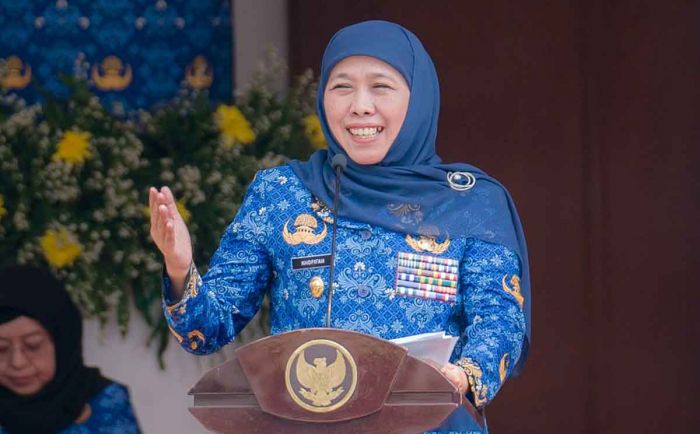 Peringati HUT Ke-52 Korpri, Gubernur Khofifah Tekankan Pentingnya Profesionalitas dan Netralitas ASN Peringati HUT Ke-52 Korpri, Gubernur Khofifah Tekankan Pentingnya Profesionalitas dan Netralitas ASN