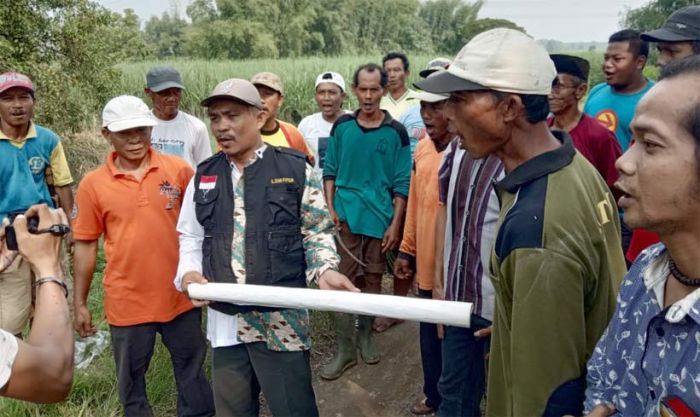 LSM FPSR Pasang Badan Pertahankan Dugaan Penyerobotan Tanah Gendom di Kedamean LSM FPSR Pasang Badan Pertahankan Dugaan Penyerobotan Tanah Gendom di Kedamean