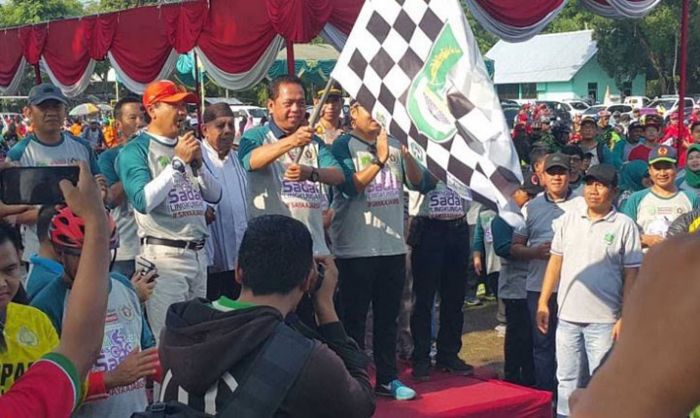 Peringati HPN, PWI Pasuruan Gelar Gowes dan Tanam Bibit Mangrove Peringati HPN, PWI Pasuruan Gelar Gowes dan Tanam Bibit Mangrove