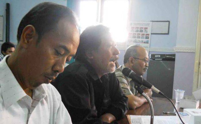 Nglurug DPRD, Simpatisan Nisa-Syah minta Dewan Cegah Dampak Putusan MA Nglurug DPRD, Simpatisan Nisa-Syah minta Dewan Cegah Dampak Putusan MA