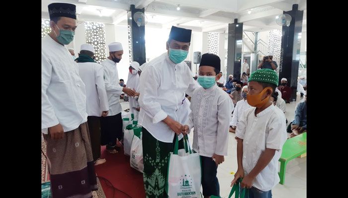 Peringati 1 Muharam, Wabup Qosim Ajak Masyarakat Tingkatkan Kualitas Iman Peringati 1 Muharam, Wabup Qosim Ajak Masyarakat Tingkatkan Kualitas Iman