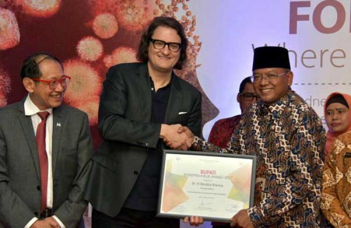 Kabupaten Malang Sabet Penghargaan Inovasi Kesehatan dan Pariwisata