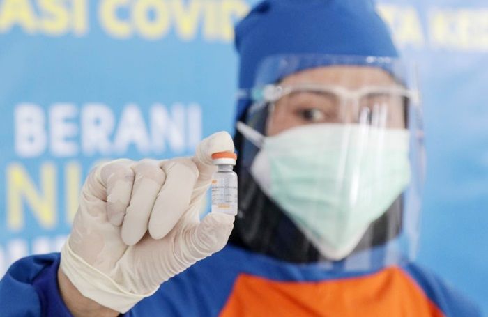 Targetkan 6.000 Dosis Vaksin Per Hari, Dinkes Kota Kediri Gandeng Institusi Kesehatan Jadi Relawan Targetkan 6.000 Dosis Vaksin Per Hari, Dinkes Kota Kediri Gandeng Institusi Kesehatan Jadi Relawan