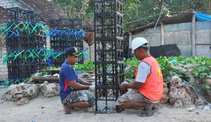 Nelayan Glondonggede Tuban anggap PT Holcim Indonesia Ingkar Janji Nelayan Glondonggede Tuban anggap PT Holcim Indonesia Ingkar Janji