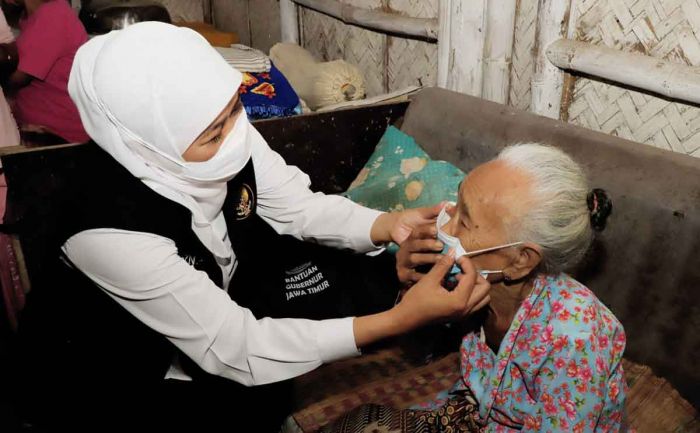 Peringati HLUN 2023, Gubernur Khofifah: Mari Bahagiakan dan Lindungi Lansia di Sekitar Kita Peringati HLUN 2023, Gubernur Khofifah: Mari Bahagiakan dan Lindungi Lansia di Sekitar Kita