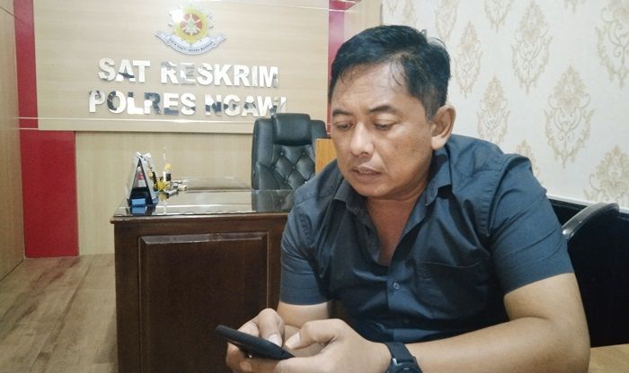 Parah! Setubuhi Anak Tiri Sejak SD hingga SMP, Pria di Ngawi Dilaporkan Istri ke Polisi Parah! Setubuhi Anak Tiri Sejak SD hingga SMP, Pria di Ngawi Dilaporkan Istri ke Polisi