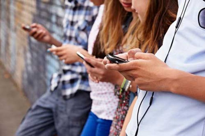 Waspadalah! Jaringan 4G dan 5G Tak Aman Waspadalah! Jaringan 4G dan 5G Tak Aman