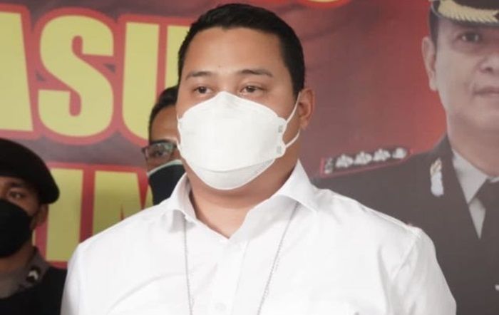 Tangkap Tersangka Baru Kasus Pengeroyokan di GOR Sidoarjo, Kasat Reskrim: Bukan Pelaku Utama Tangkap Tersangka Baru Kasus Pengeroyokan di GOR Sidoarjo, Kasat Reskrim: Bukan Pelaku Utama