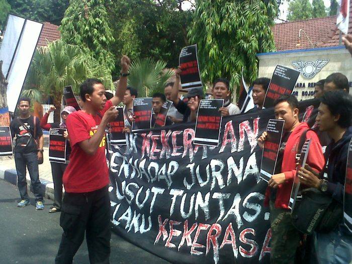 AJI Bojonegoro Gelar Aksi Solidaritas