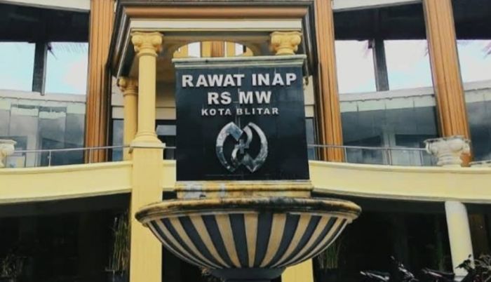 Ruang Isolasi Penuh, RSUD Mardi Waluyo Kota Blitar Tak Terima Pasien Rujukan Covid-19 Ruang Isolasi Penuh, RSUD Mardi Waluyo Kota Blitar Tak Terima Pasien Rujukan Covid-19