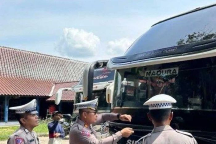 Pemkab Sumenep Sediakan Angkutan Balik Gratis Warga Kepulauan Jalur Laut dan Darat Pemkab Sumenep Sediakan Angkutan Balik Gratis Warga Kepulauan Jalur Laut dan Darat