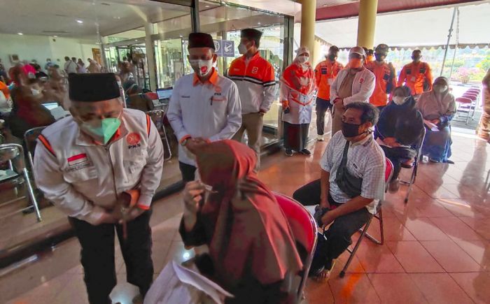 DPW PKS Jatim Gelar Vaksinasi 1.000 Dosis di Convention Hall, Peserta: Vaksin Sultan