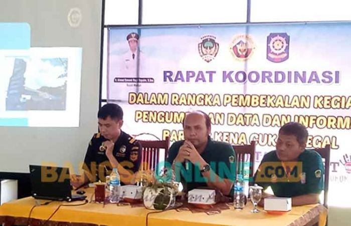 Antisipasi Peredaran Rokok Ilegal, Satpol PP Madiun Latih Linmas Se-Kecamatan Mejayan