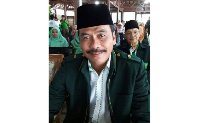 Pertarungan Keras Qosim, Anha, dan Gus Yani Berebut Kursi G 1 Gresik Pertarungan Keras Qosim, Anha, dan Gus Yani Berebut Kursi G 1 Gresik