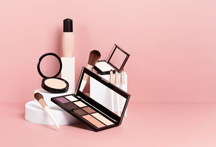 4 Kosmetik yang Dicabut Izin Edarnya oleh BPOM 4 Kosmetik yang Dicabut Izin Edarnya oleh BPOM