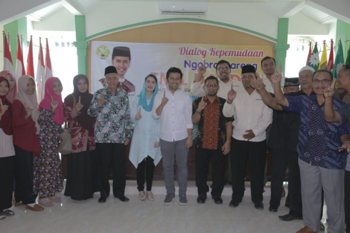Terpikat Penampilan Debat, Warga Muhammadiyah Disebut Cenderung Memilih Khofifah-Emil Terpikat Penampilan Debat, Warga Muhammadiyah Disebut Cenderung Memilih Khofifah-Emil
