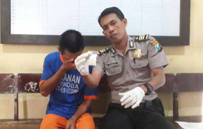 Polisi Amankan 115 Butir Pil Koplo dari Kuli Pasir Warga Kandangan Polisi Amankan 115 Butir Pil Koplo dari Kuli Pasir Warga Kandangan