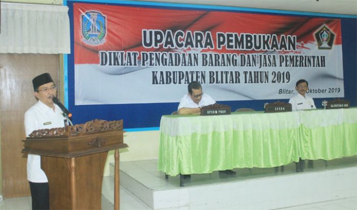 Sekda Blitar Hadiri Pembukaan Diklat Barang dan Jasa Sekda Blitar Hadiri Pembukaan Diklat Barang dan Jasa