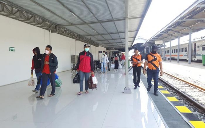 ASN Disparbud Kota Blitar Nekat ke Bandung di Tengah Wabah Corona ASN Disparbud Kota Blitar Nekat ke Bandung di Tengah Wabah Corona