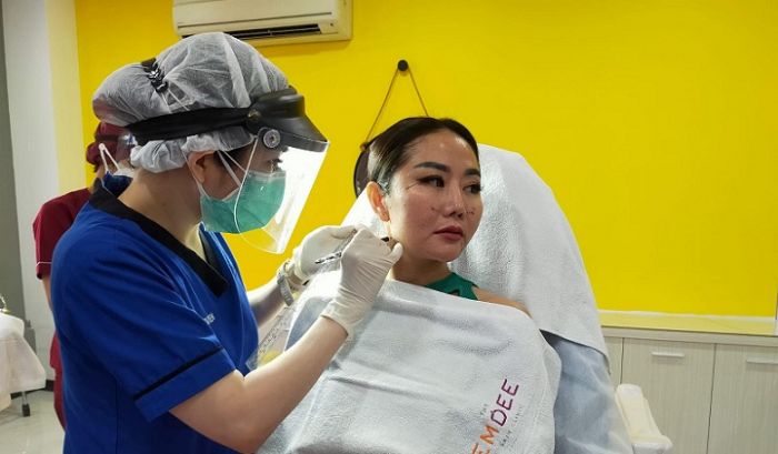 Emdee Hadirkan Treatment 5 Point Salmon DNA Lift Emdee Hadirkan Treatment 5 Point Salmon DNA Lift