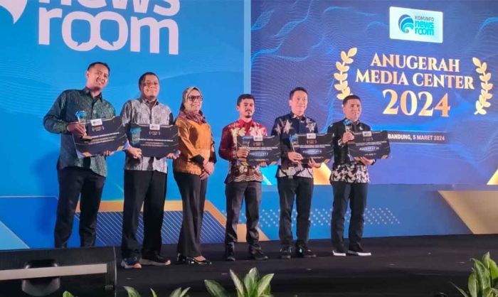 ATV Kota Batu Raih Anugerah Media Center 2024 ATV Kota Batu Raih Anugerah Media Center 2024